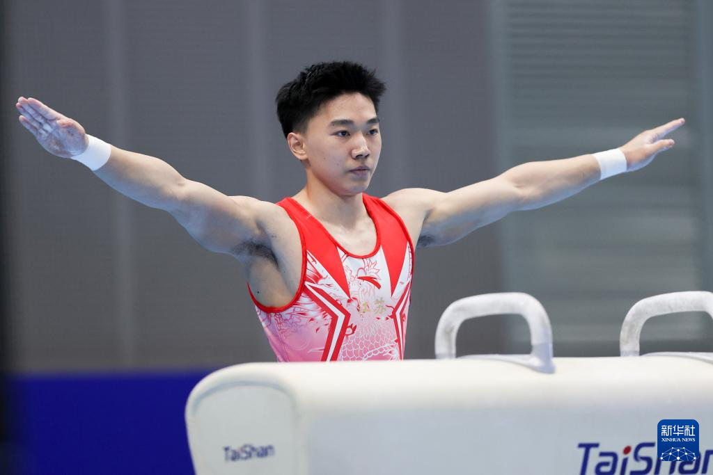 开云APP-体操决赛震撼开打，巅峰对决引爆全场