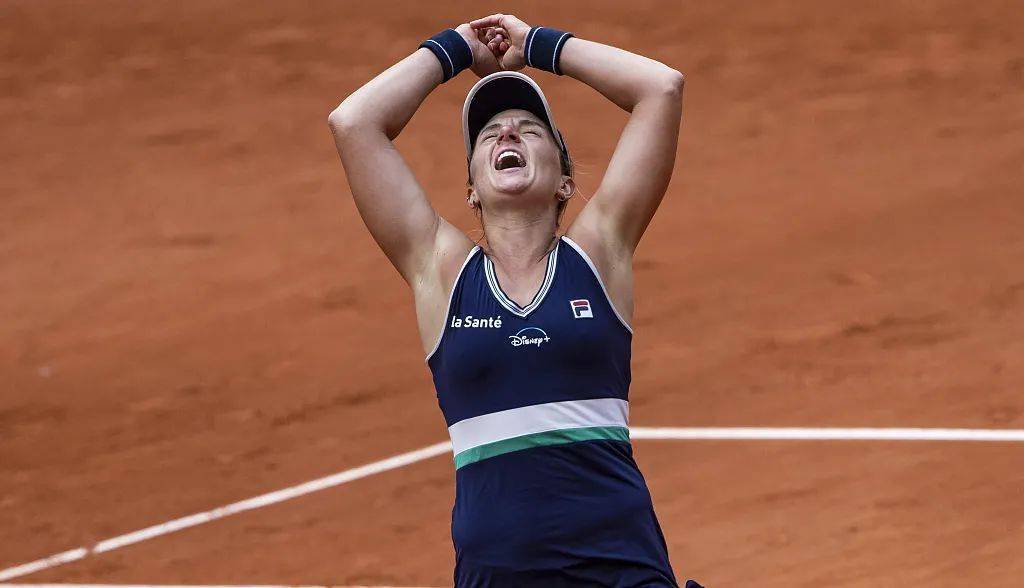 戴维斯杯鏖战法网,蒂姆点燃赛场 戴维斯杯鏖战法网,蒂姆点燃赛场