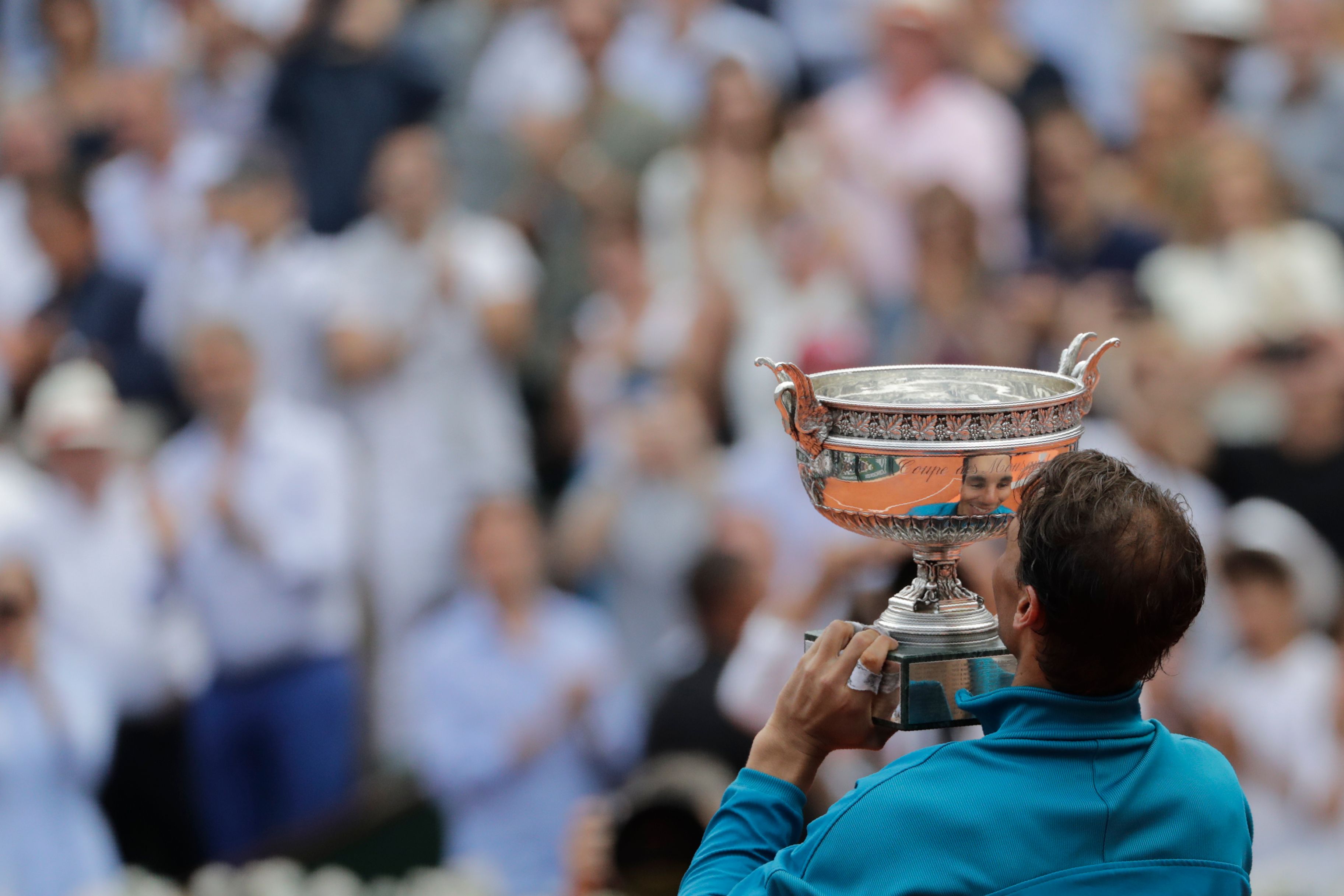 开云体育APP下载-美网鏖战法网,纳达尔点燃赛场