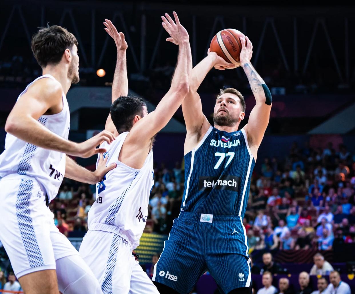 开云体育APP下载-山东队险胜火箭，东契奇状态火热