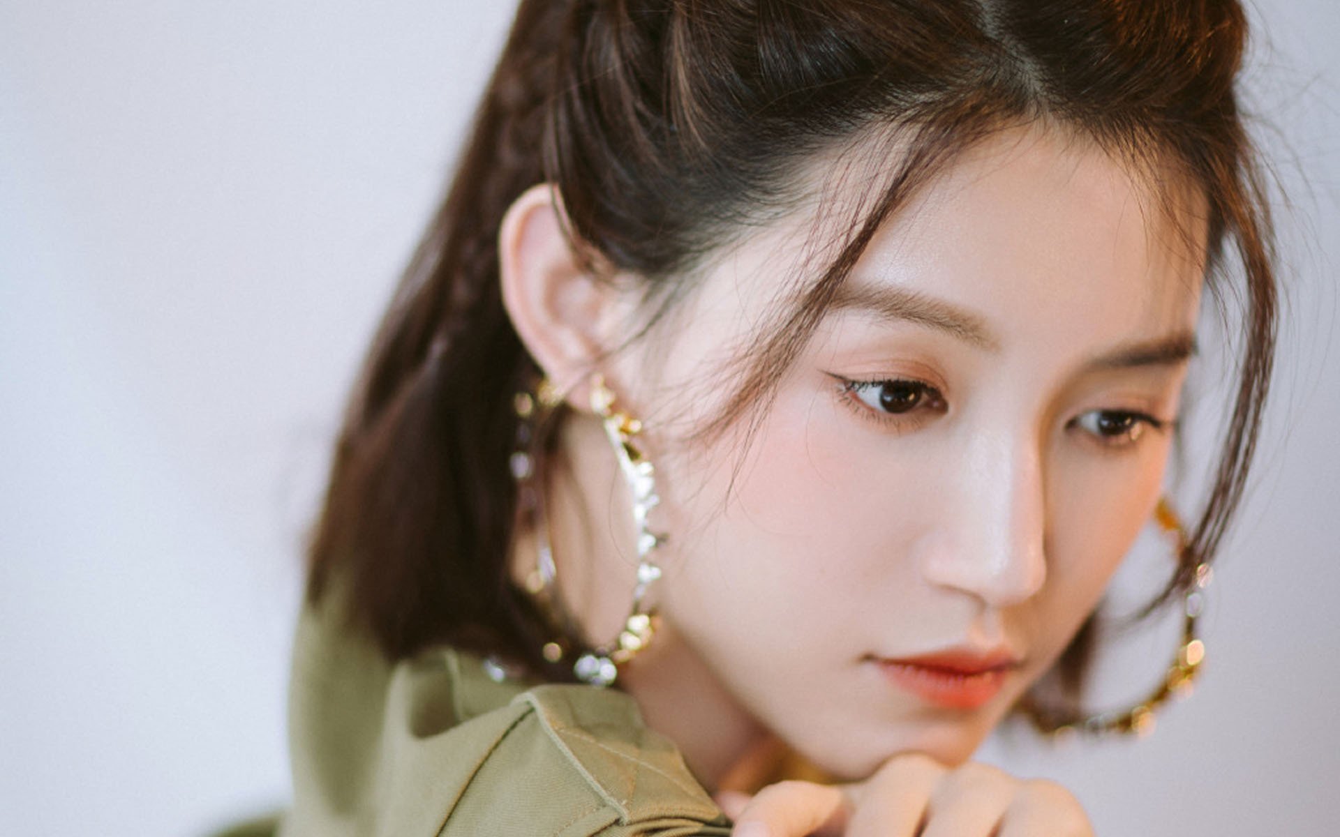 世界排名争夺战焦点战，活塞一波流击溃骑士，排名争夺白热化