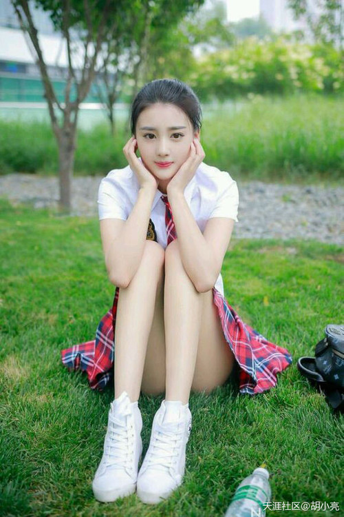 世界排名争夺战焦点战，活塞一波流击溃骑士，排名争夺白热化