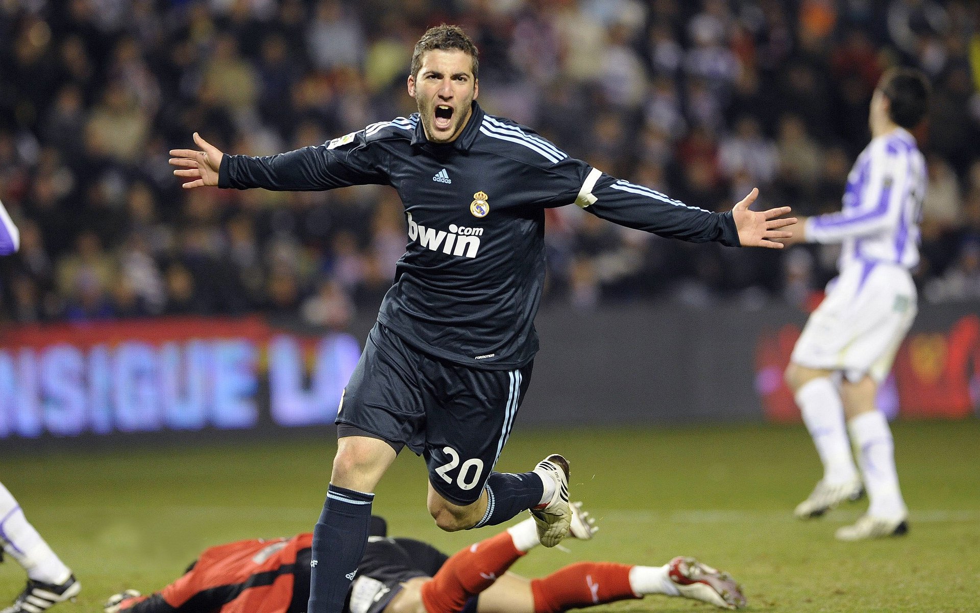 战术巧思制胜!奇才智取掘金,英格拉姆化身关键先生