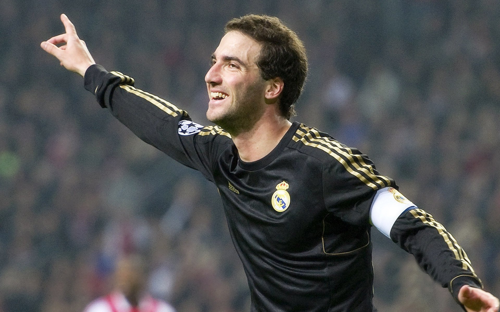 逆袭的号角,从字母哥到草根奇才,舞台越大,强者越强