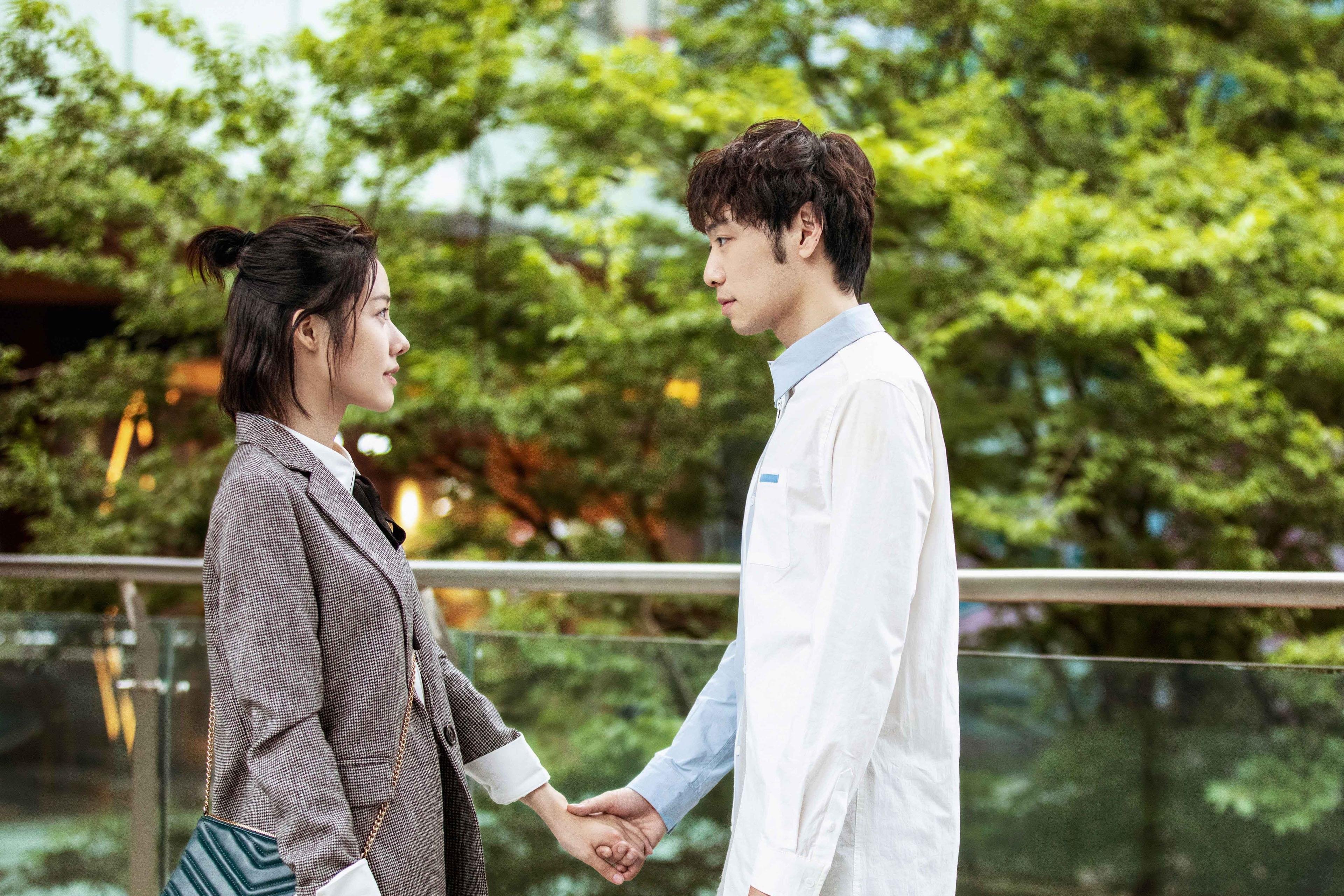 开云官网-冠军壁垒与新生挑战的碰撞,掘金总决赛正面击溃火箭启示录