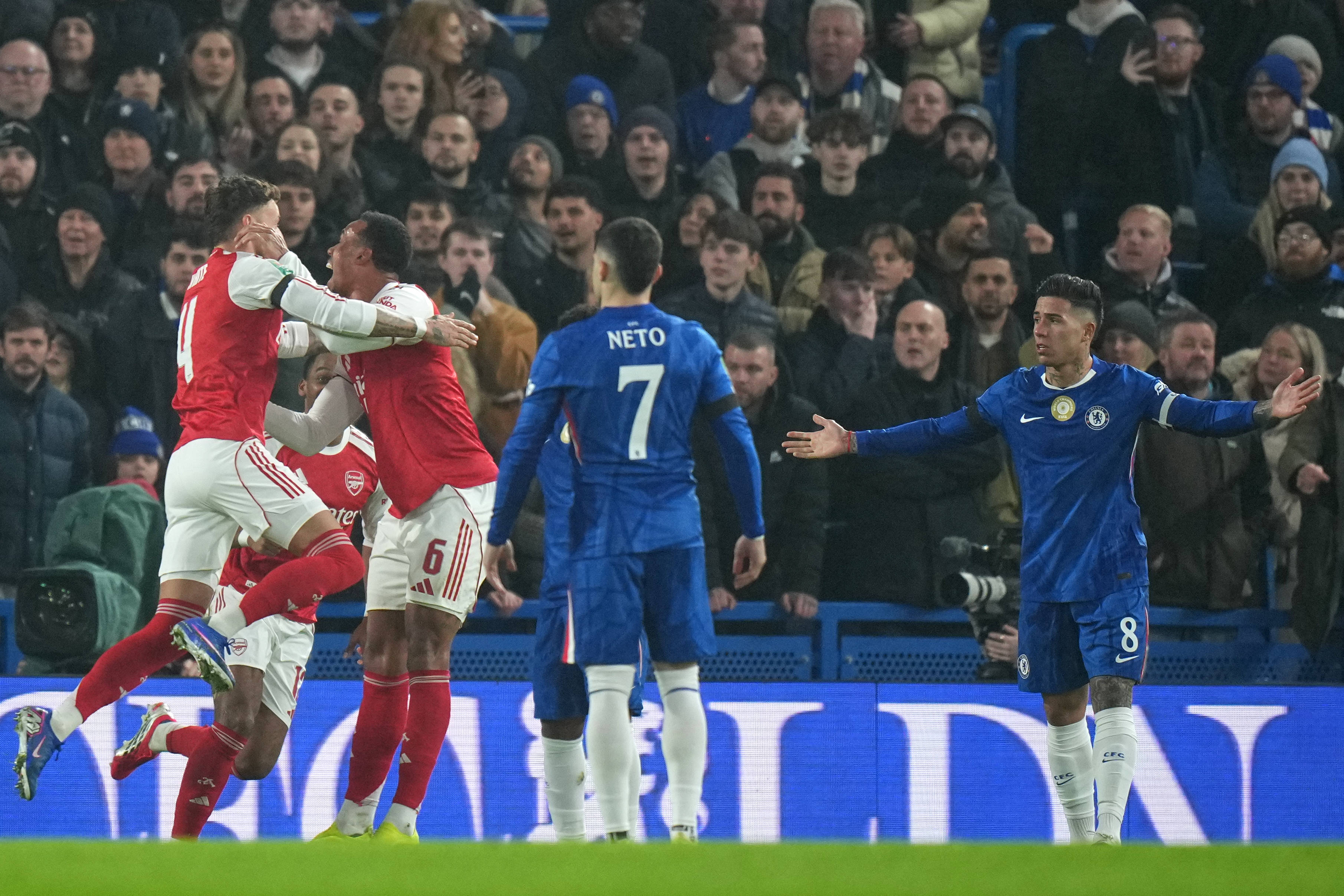 英格兰对阵阿森纳,久保建英攻防转换核心 英格兰对阵阿森纳,久保建英攻防转换核心